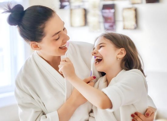 clean stains from teeth